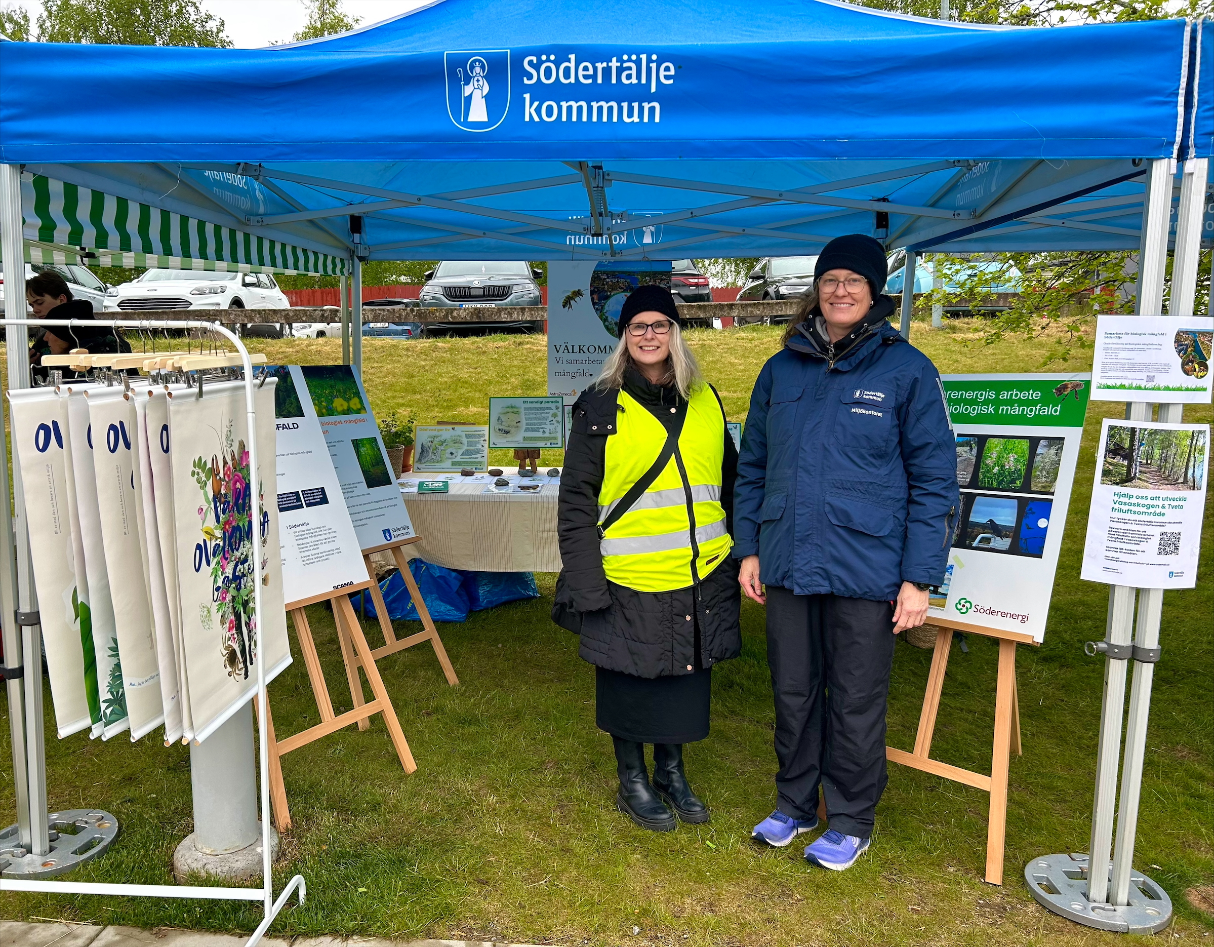 Från vänster: Monica Eriksson, Miljösamordnare på Söderenergi och Mari Nilsson, Kommunekolog på Södertälje kommun.